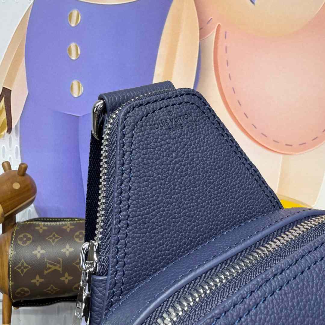 Louis Vuitton Avenue Slingbag PM   M15269 - DesignerGu