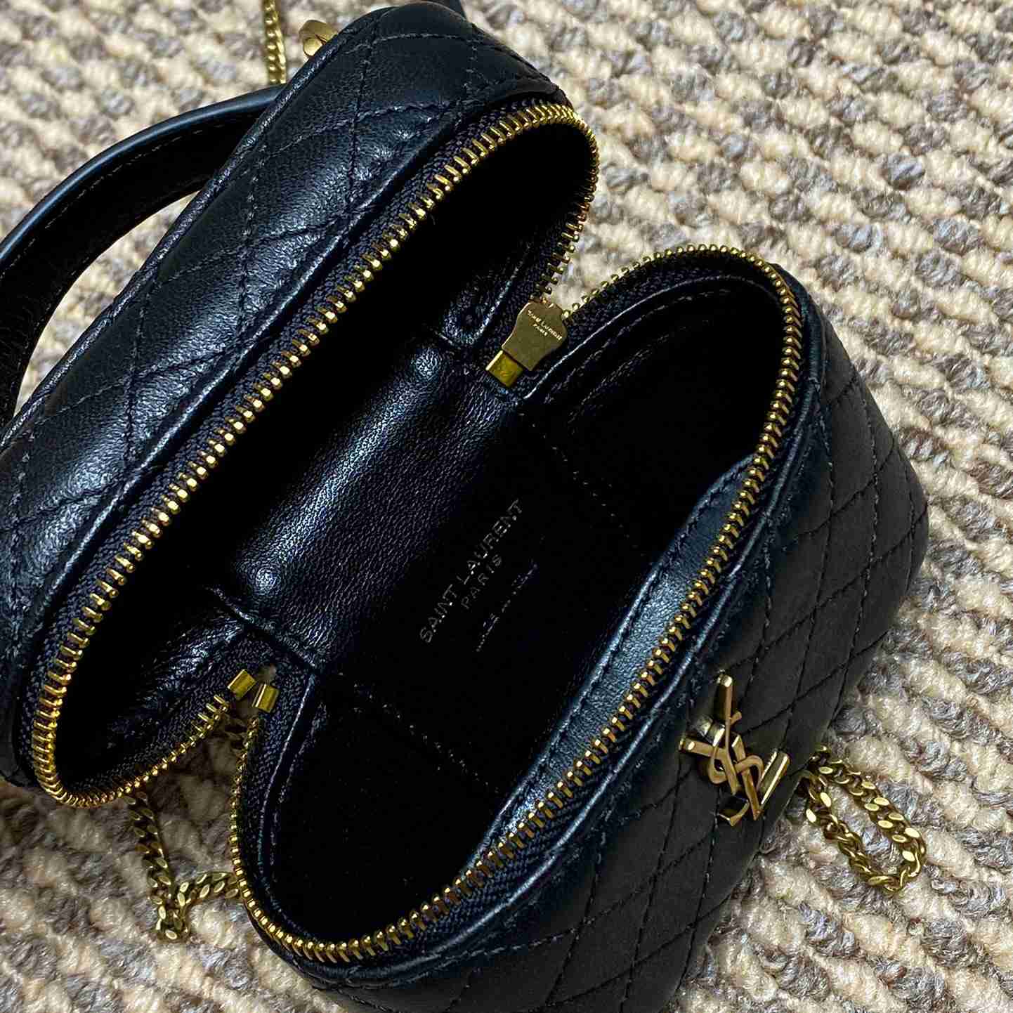 Saint Laurent GABY Micro Vanity Bag In Lambskin - DesignerGu