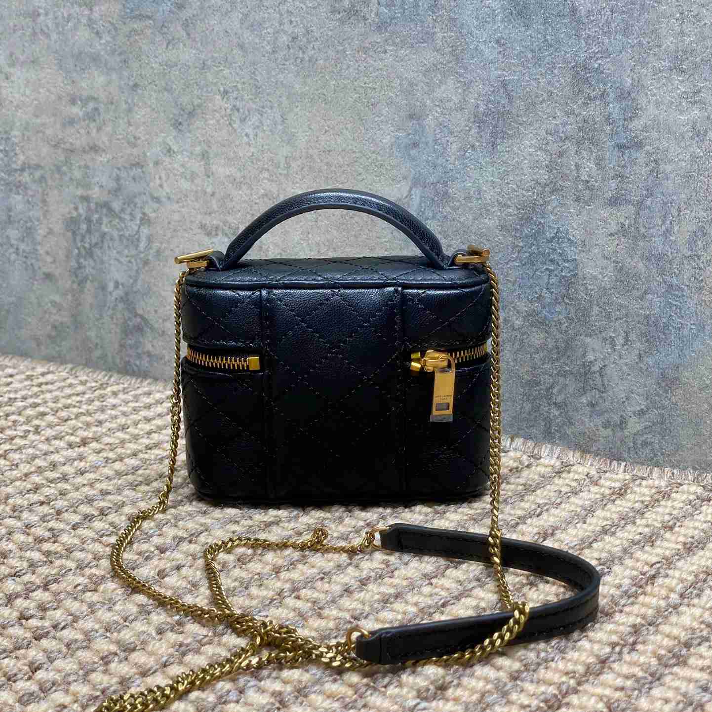 Saint Laurent GABY Micro Vanity Bag In Lambskin - DesignerGu