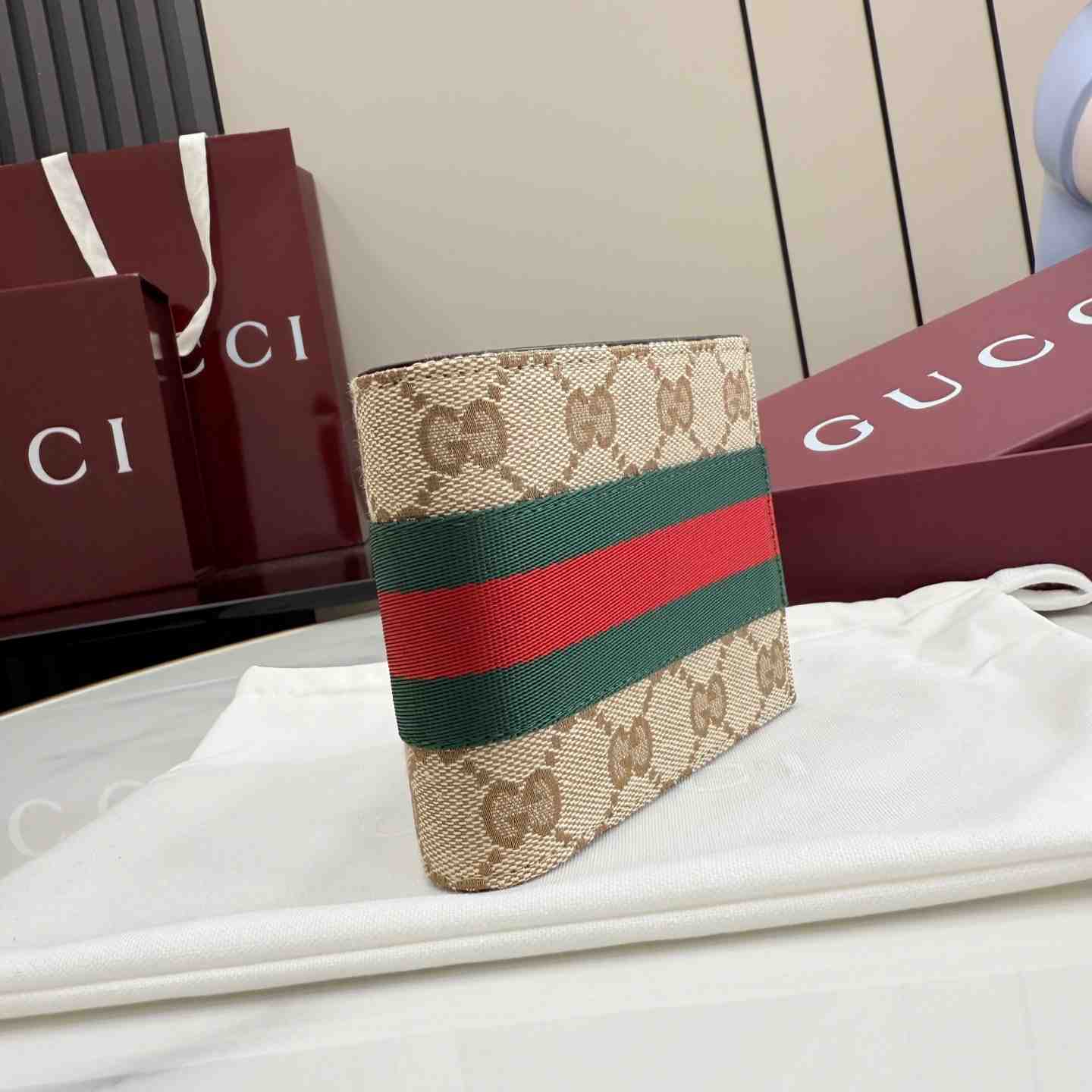 Gucci Bi-fold Wallet With Web - DesignerGu