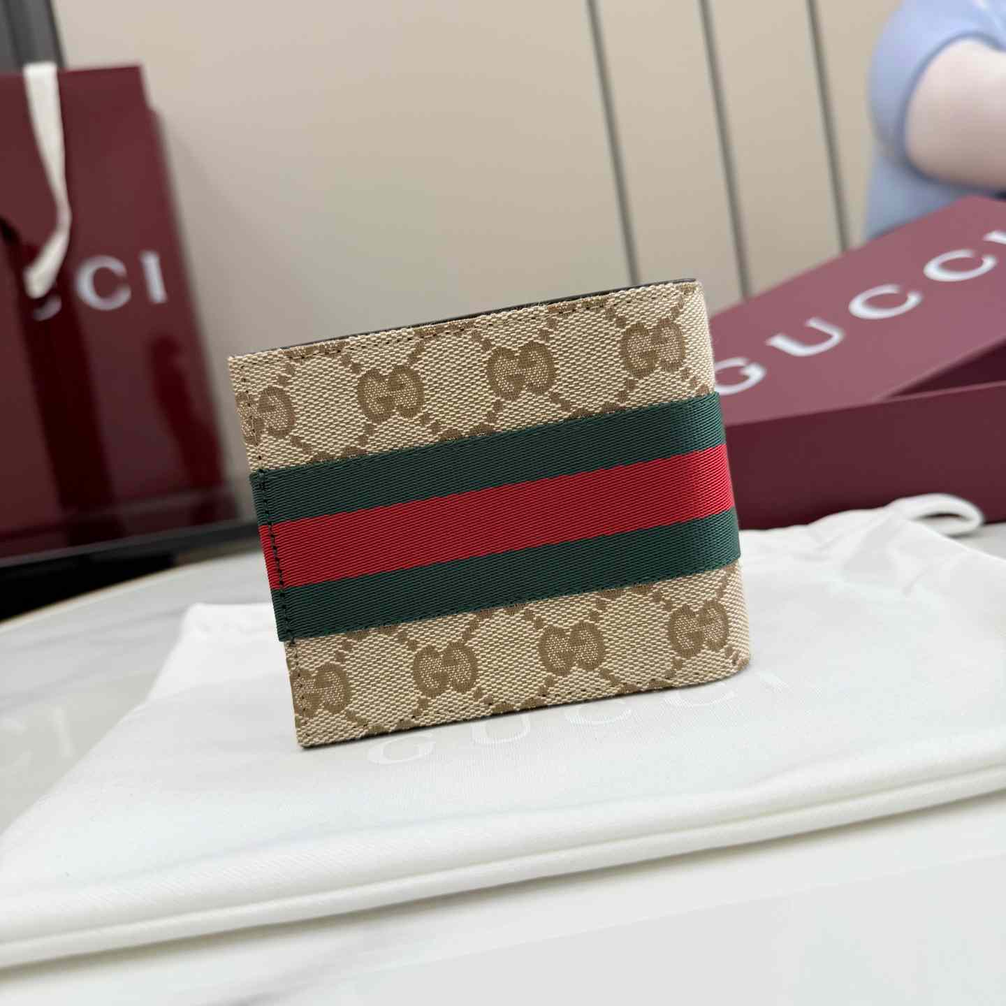 Gucci Bi-fold Wallet With Web - DesignerGu