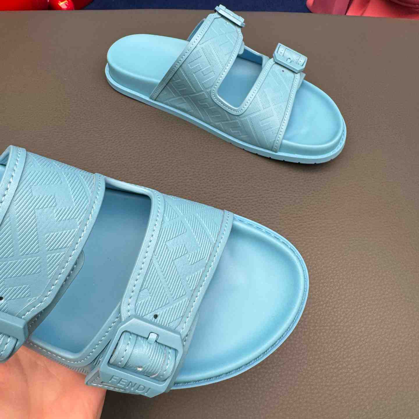 Fendi Feel Logo Sandals - DesignerGu