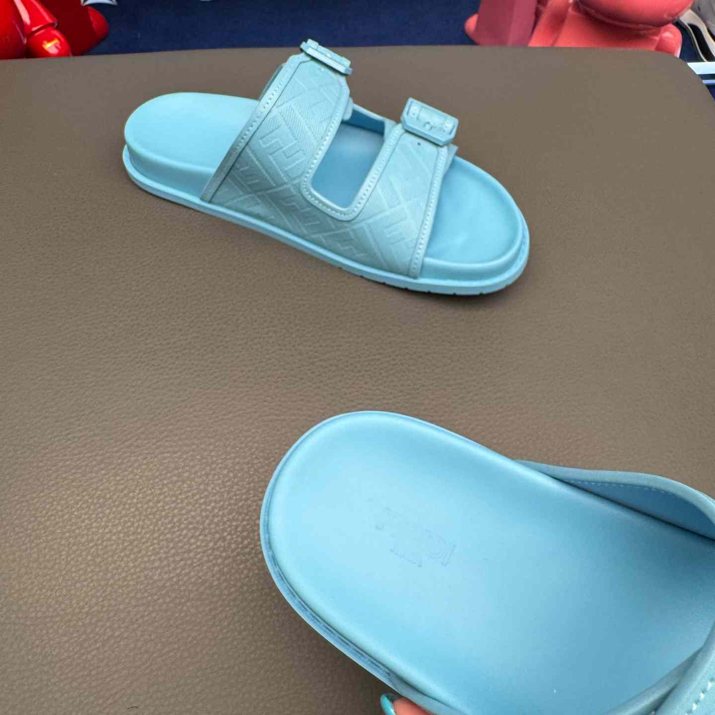 Fendi Feel Logo Sandals - DesignerGu