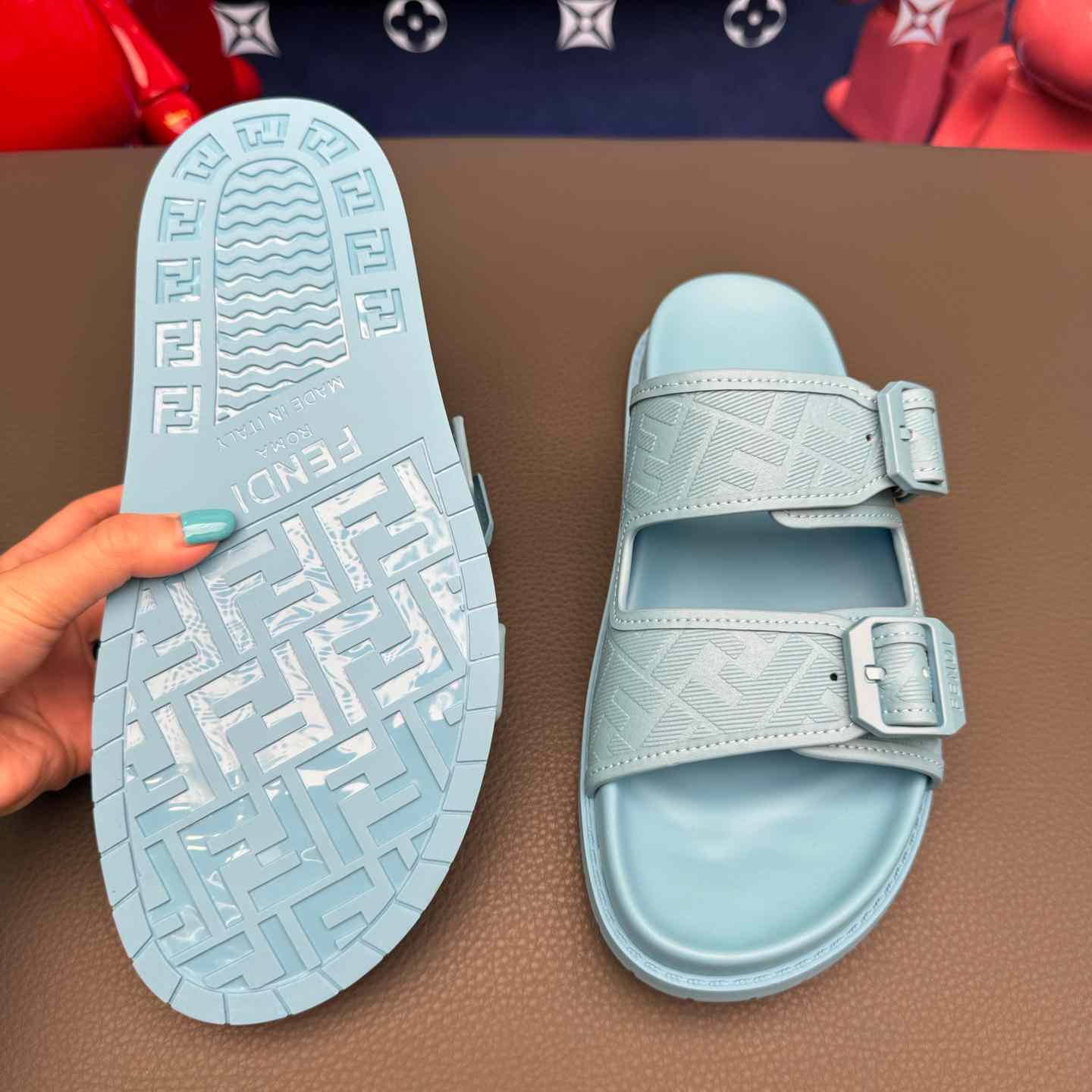 Fendi Feel Logo Sandals - DesignerGu