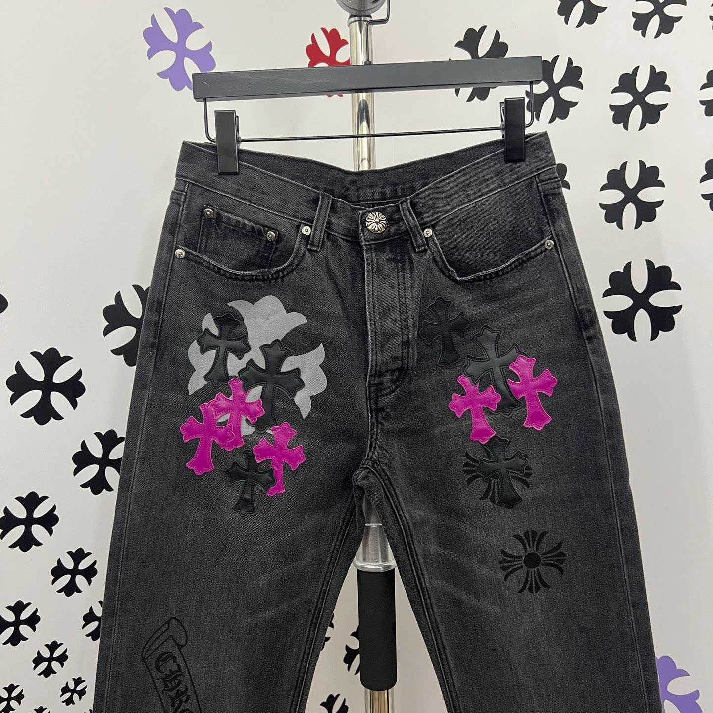 Chrome Hearts Jeans - DesignerGu