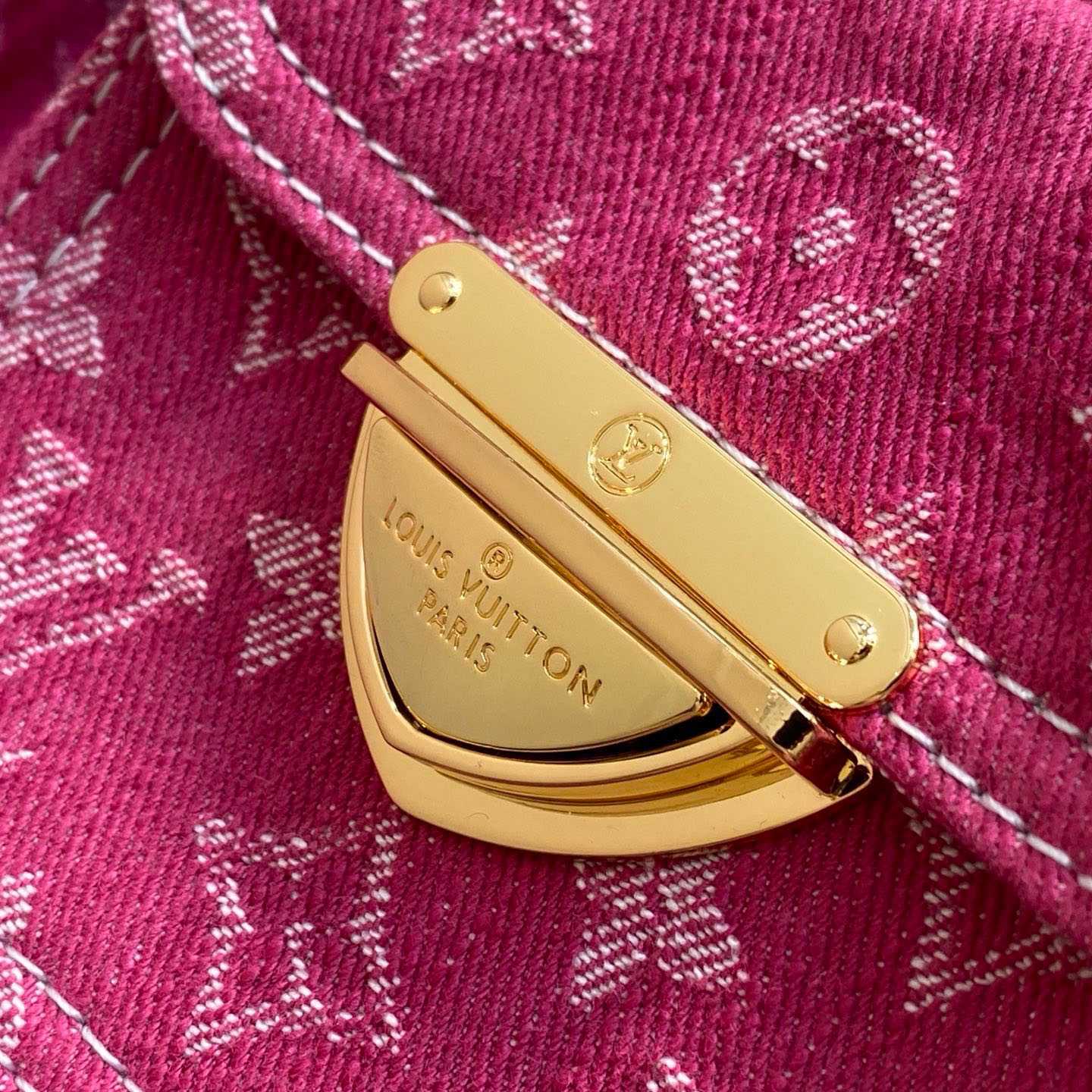 Louis Vuitton Baggy M28266 - DesignerGu