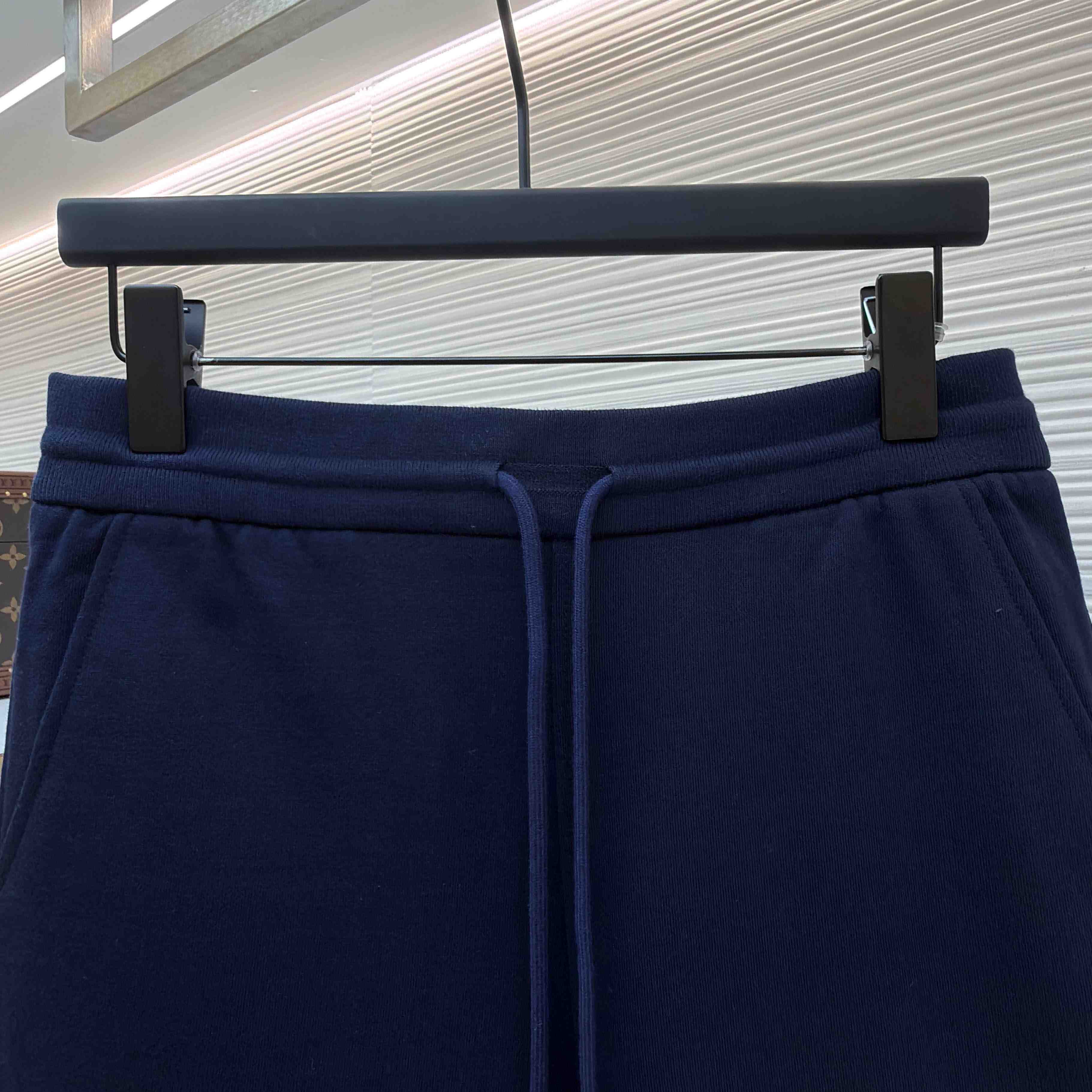 Thom Browne Classic Loopback 4-Bar Sweat Shorts - DesignerGu