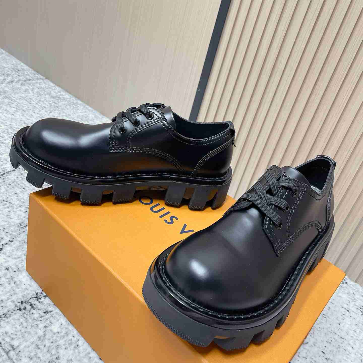 Louis Vuitton LV Checker Derby 1ACWSU - DesignerGu