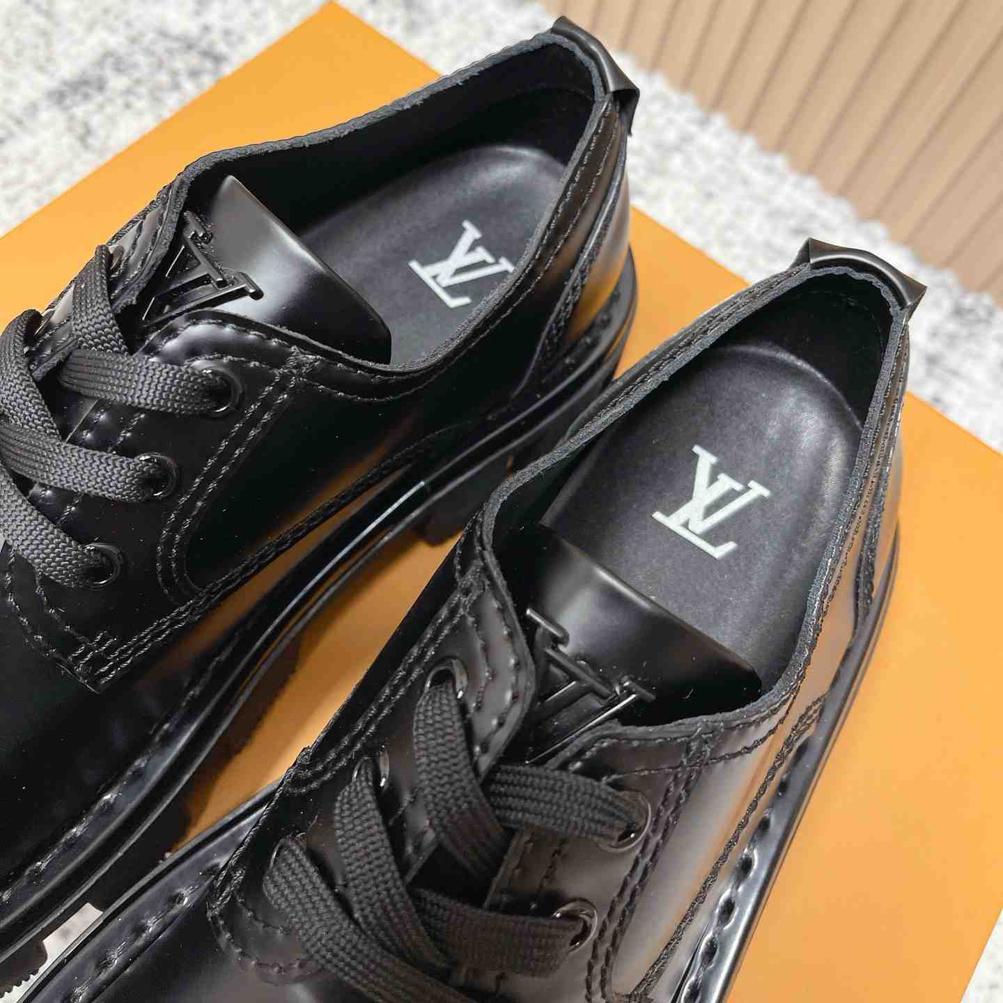 Louis Vuitton LV Checker Derby 1ACWSU - DesignerGu