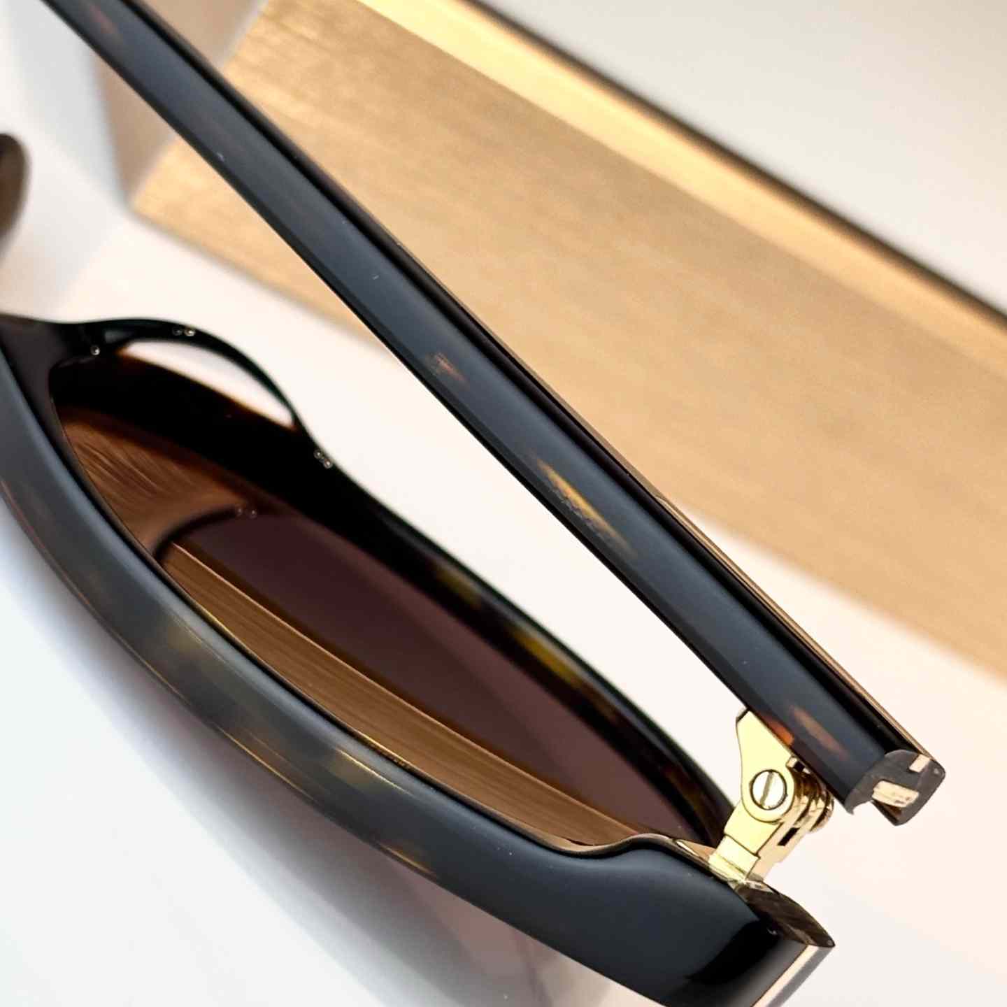 Tom Ford TF1310 Sunglasses - DesignerGu