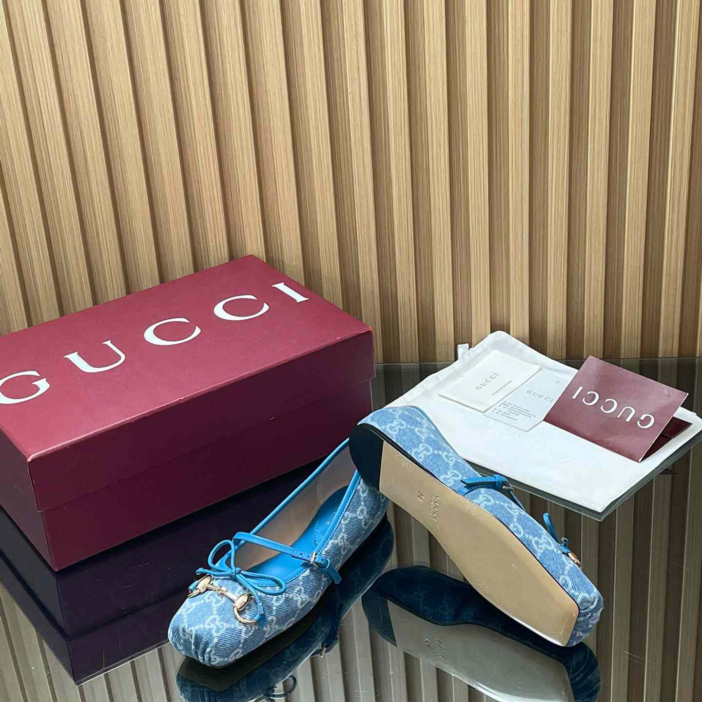 Gucci Women's Gucci Horsebit Ballet Flat - DesignerGu