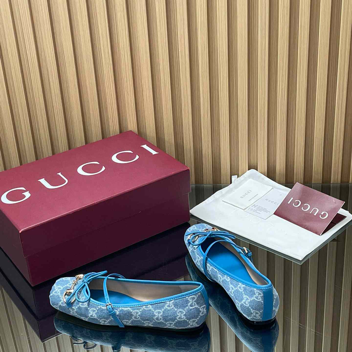 Gucci Women's Gucci Horsebit Ballet Flat - DesignerGu