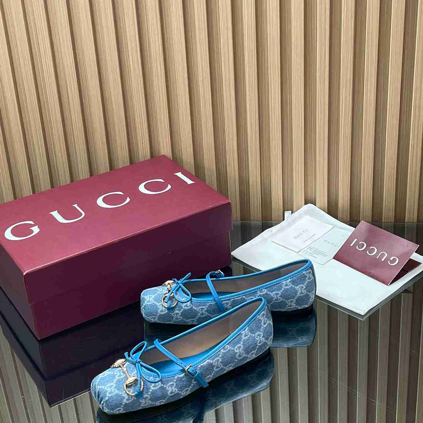 Gucci Women's Gucci Horsebit Ballet Flat - DesignerGu