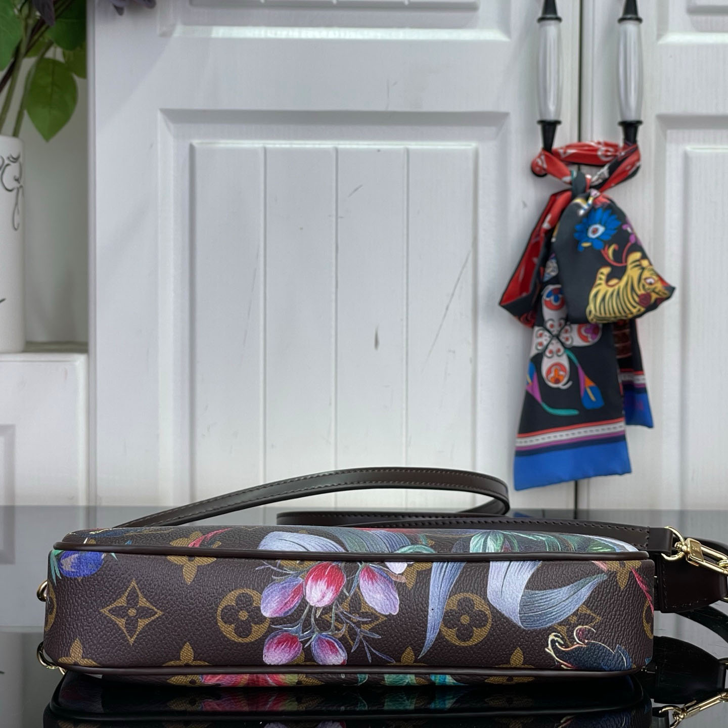 Louis Vuitton Pochette Accessoires M29148 - DesignerGu