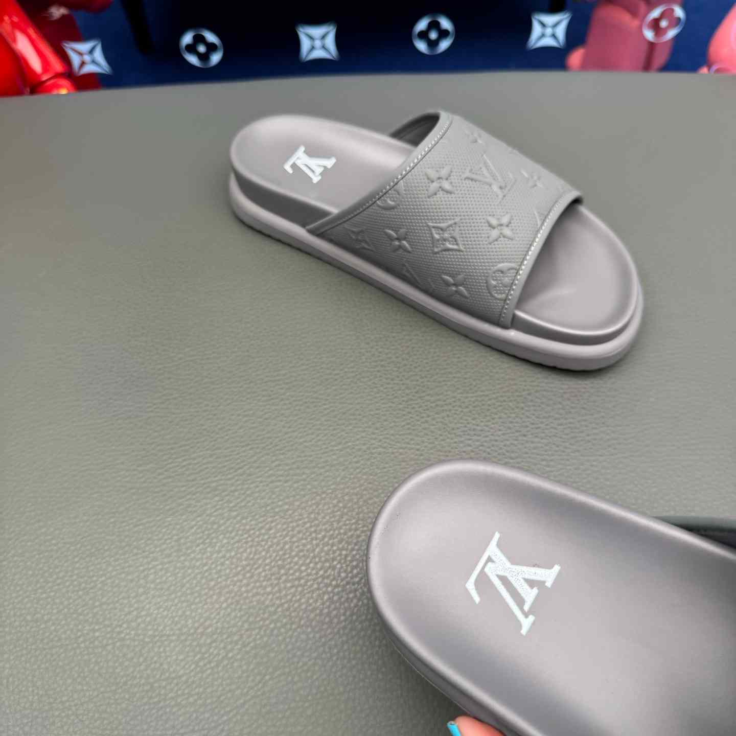 Louis Vuitton Miami Mule  - DesignerGu
