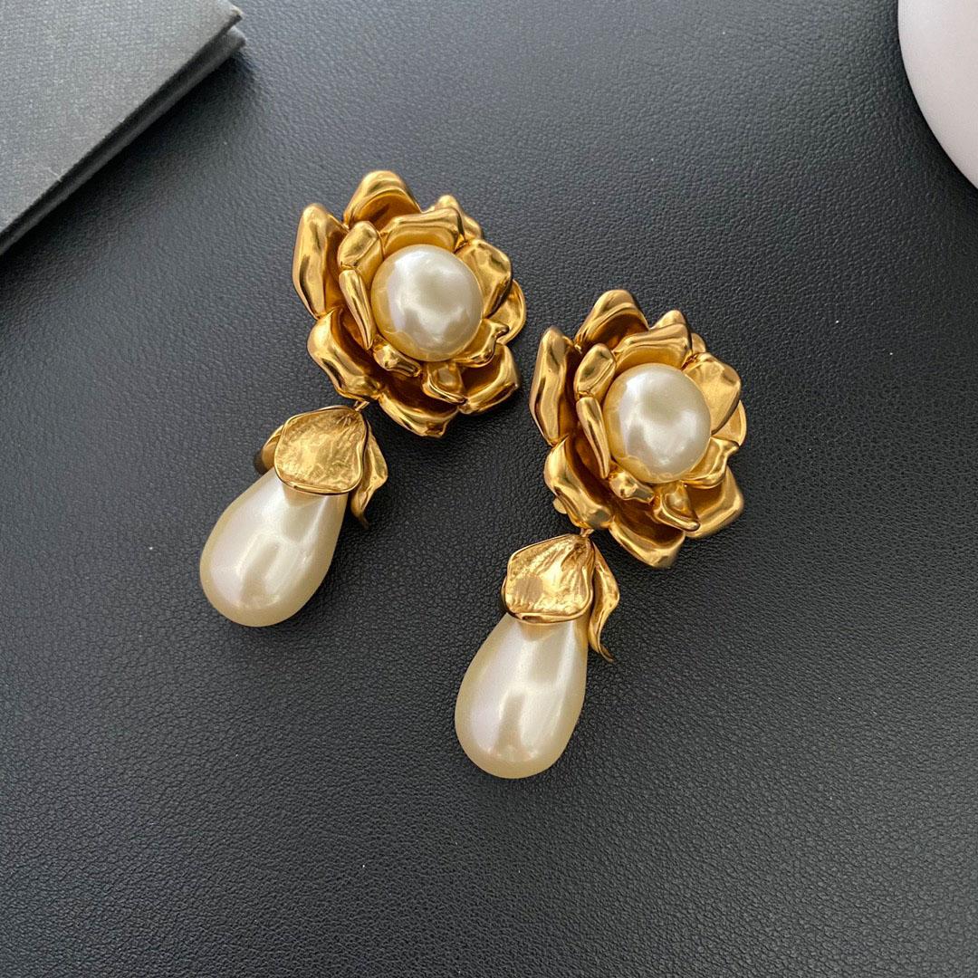 Saint Laurent Earring - DesignerGu