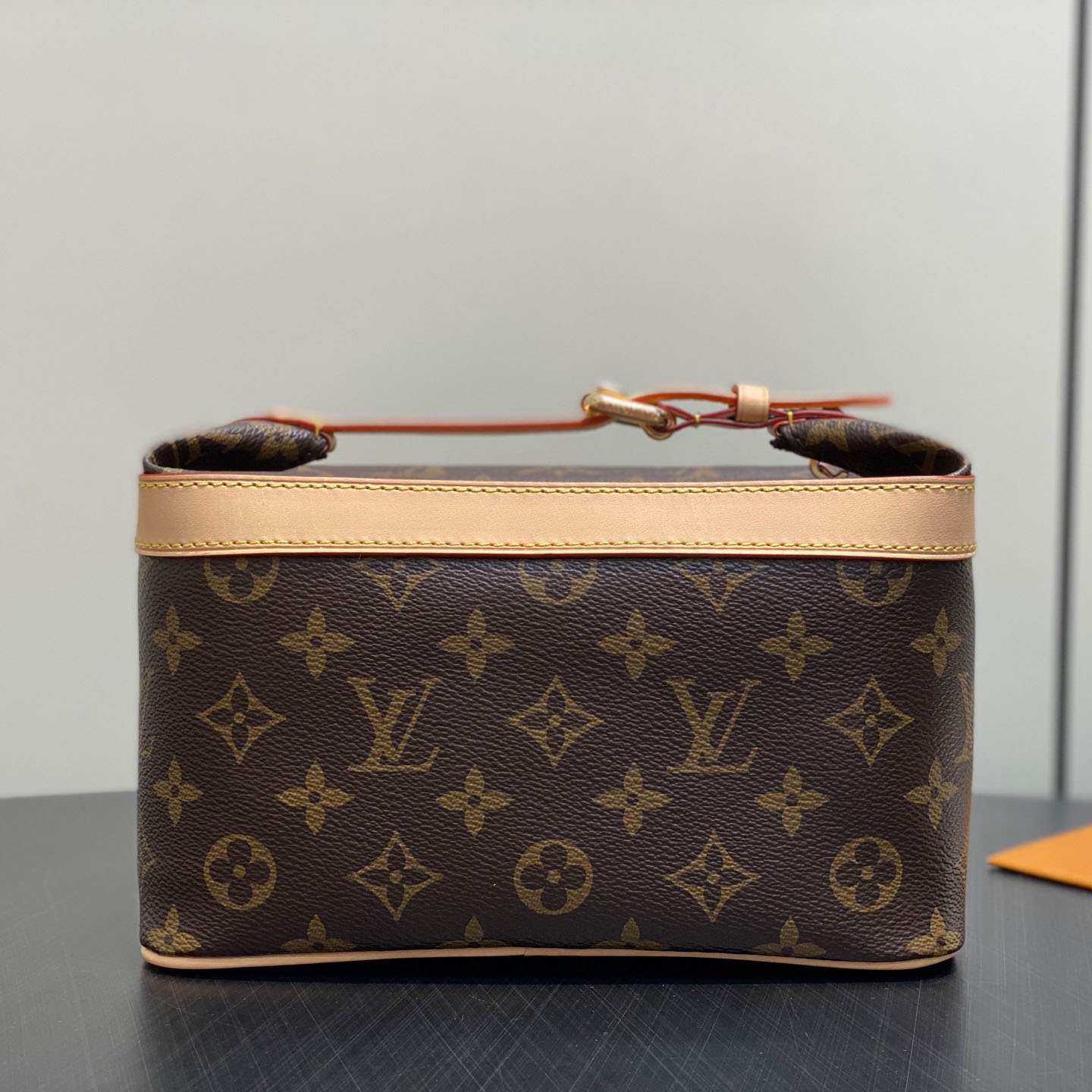 Louis Vuitton Cruiser Toiletry Bag M15350 - DesignerGu