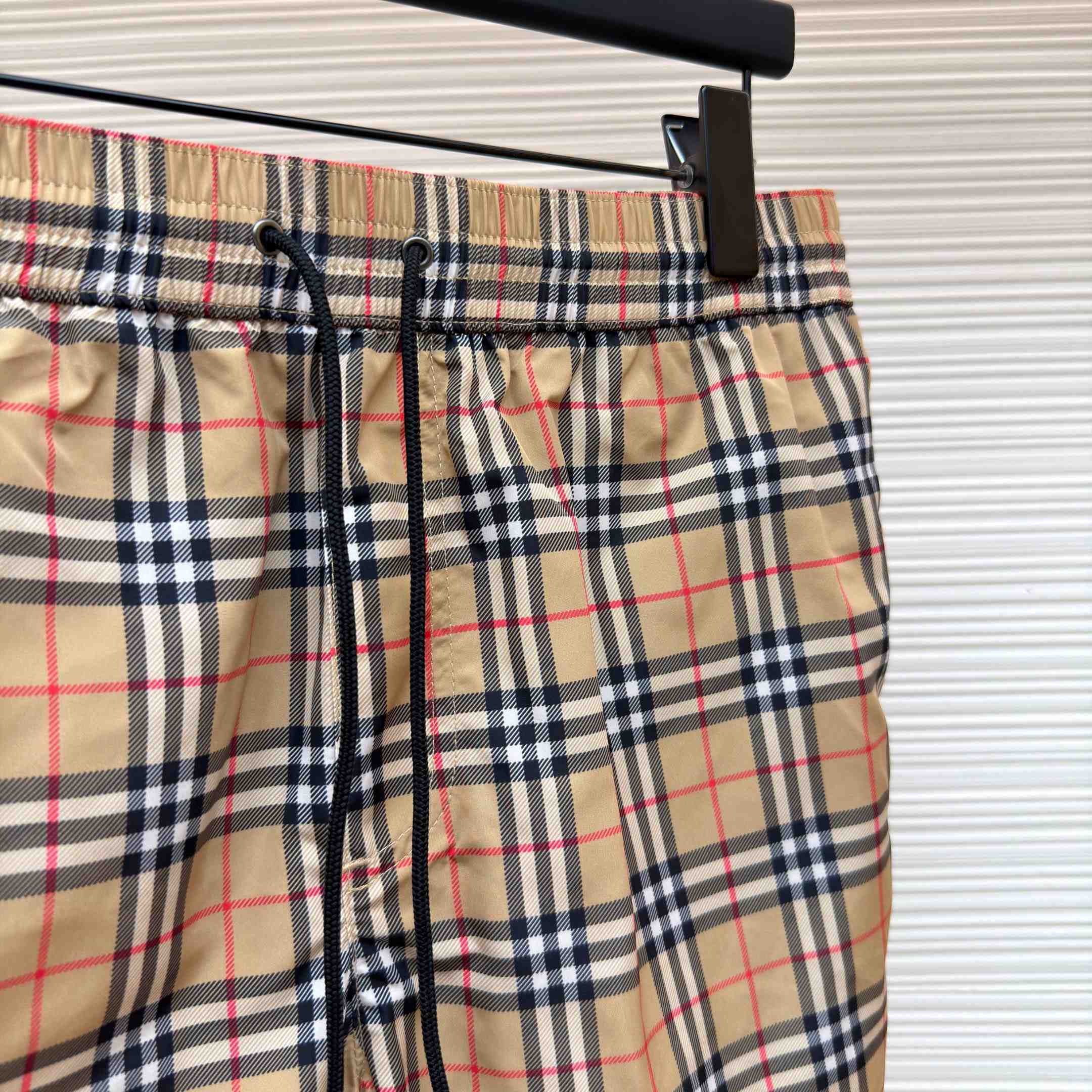 Burberry Vintage Check Short - DesignerGu