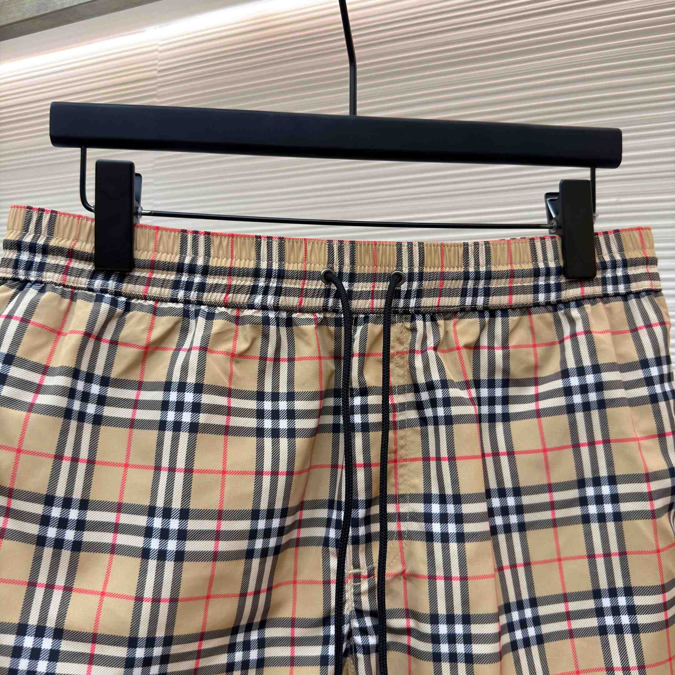 Burberry Vintage Check Short - DesignerGu