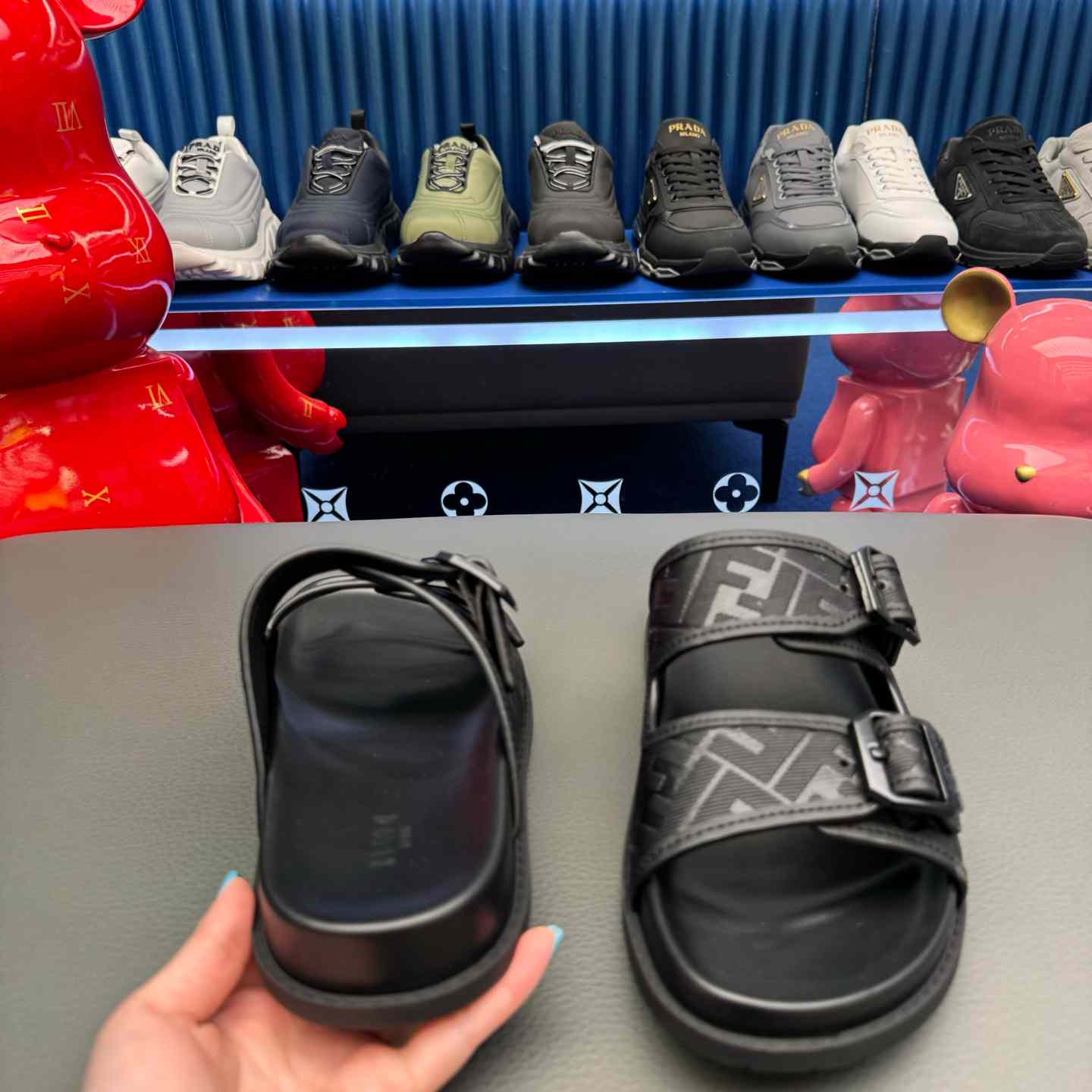 Fendi Feel Logo Sandals - DesignerGu