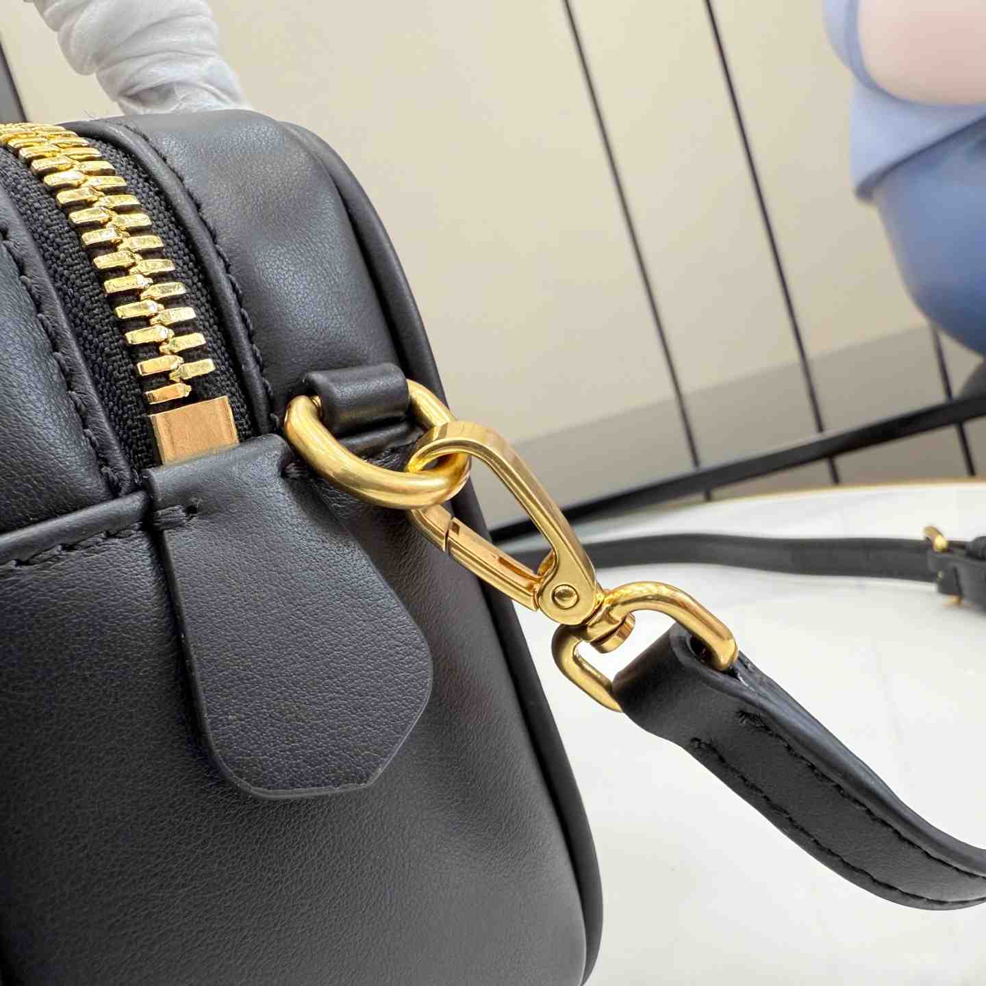 Miu Miu Arcadie Leather Bag 5BB123 - DesignerGu