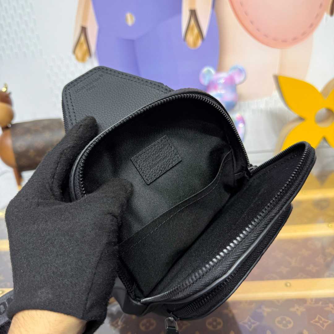 Louis Vuitton Avenue Slingbag PM   M15255 - DesignerGu