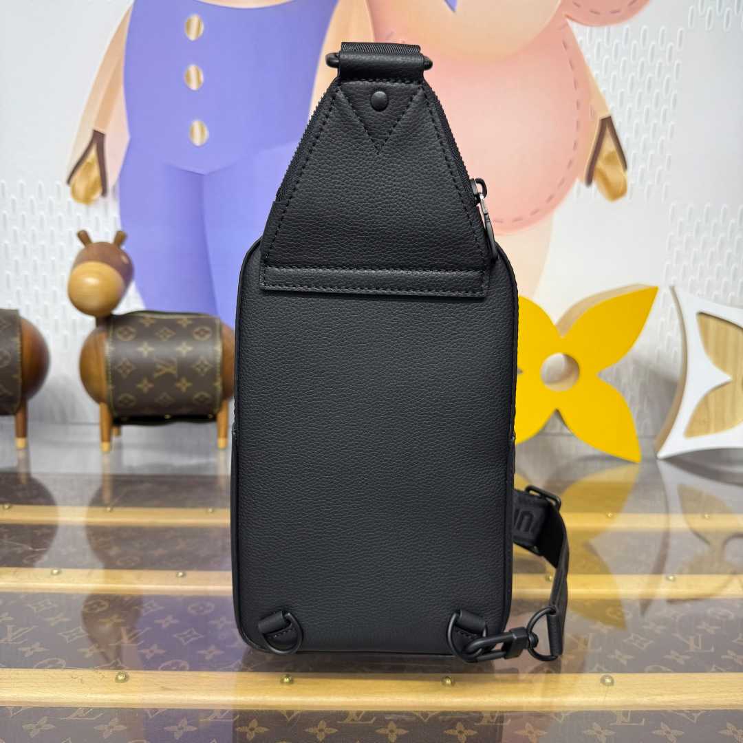 Louis Vuitton Avenue Slingbag PM   M15255 - DesignerGu