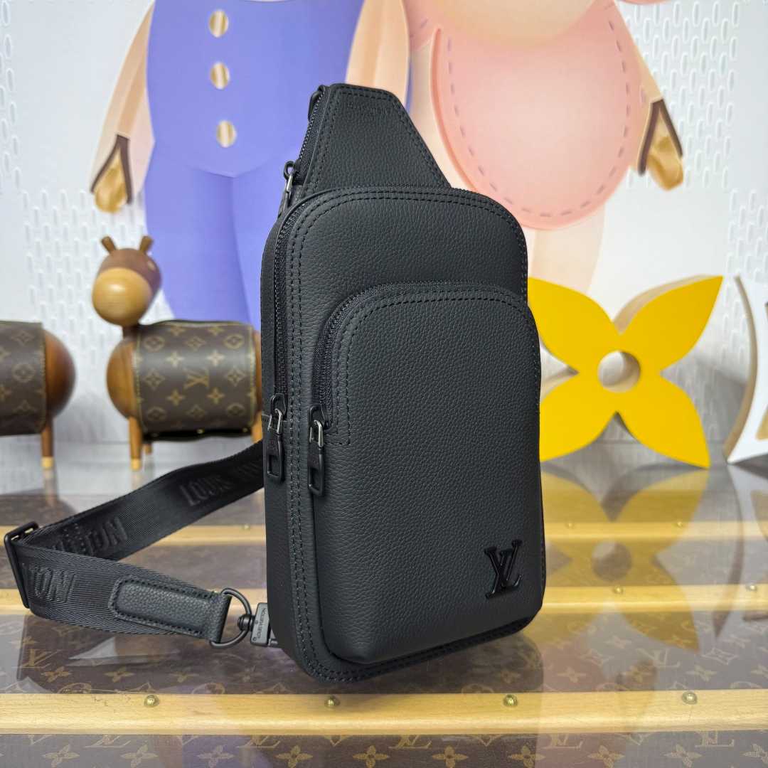 Louis Vuitton Avenue Slingbag PM   M15255 - DesignerGu