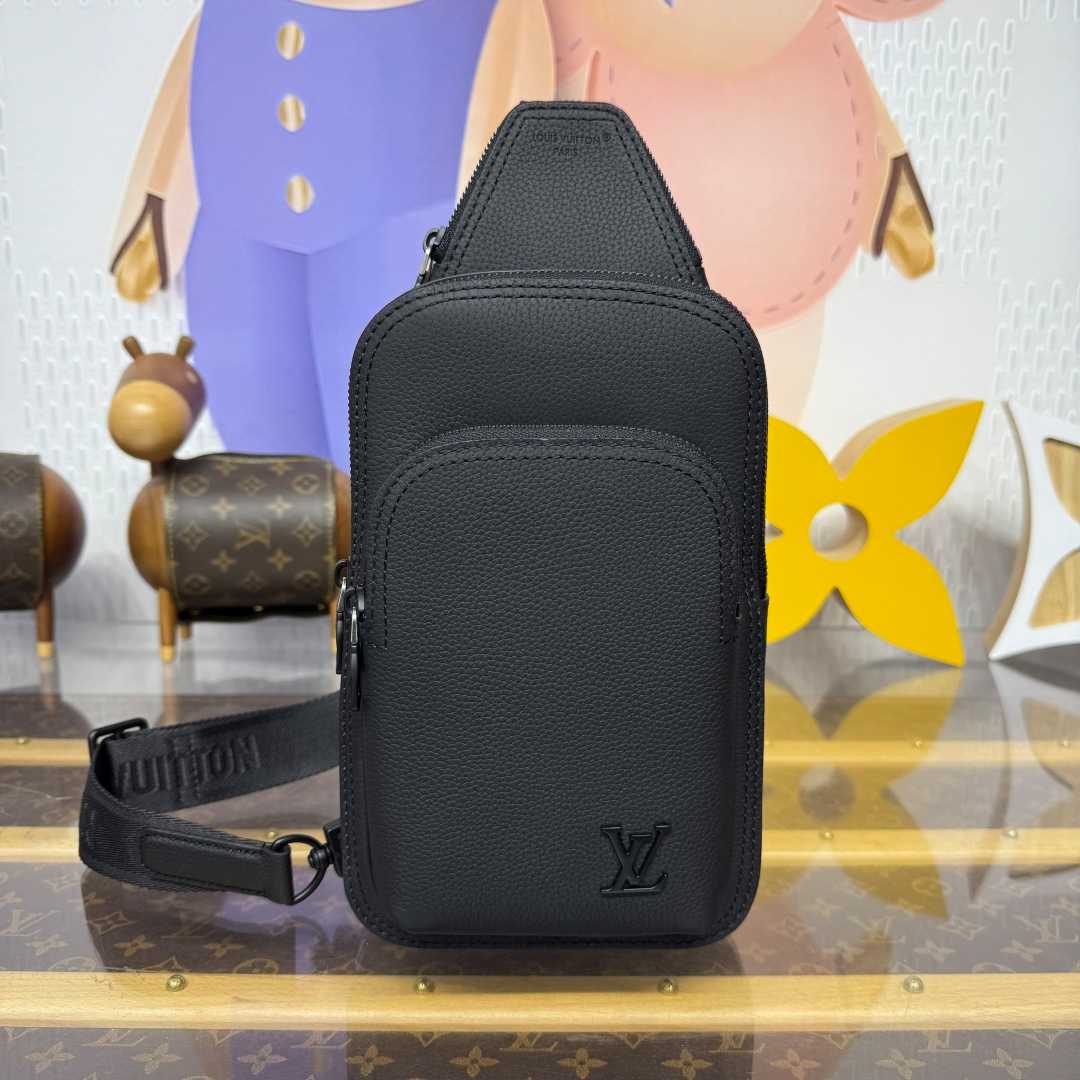 Louis Vuitton Avenue Slingbag PM   M15255 - DesignerGu