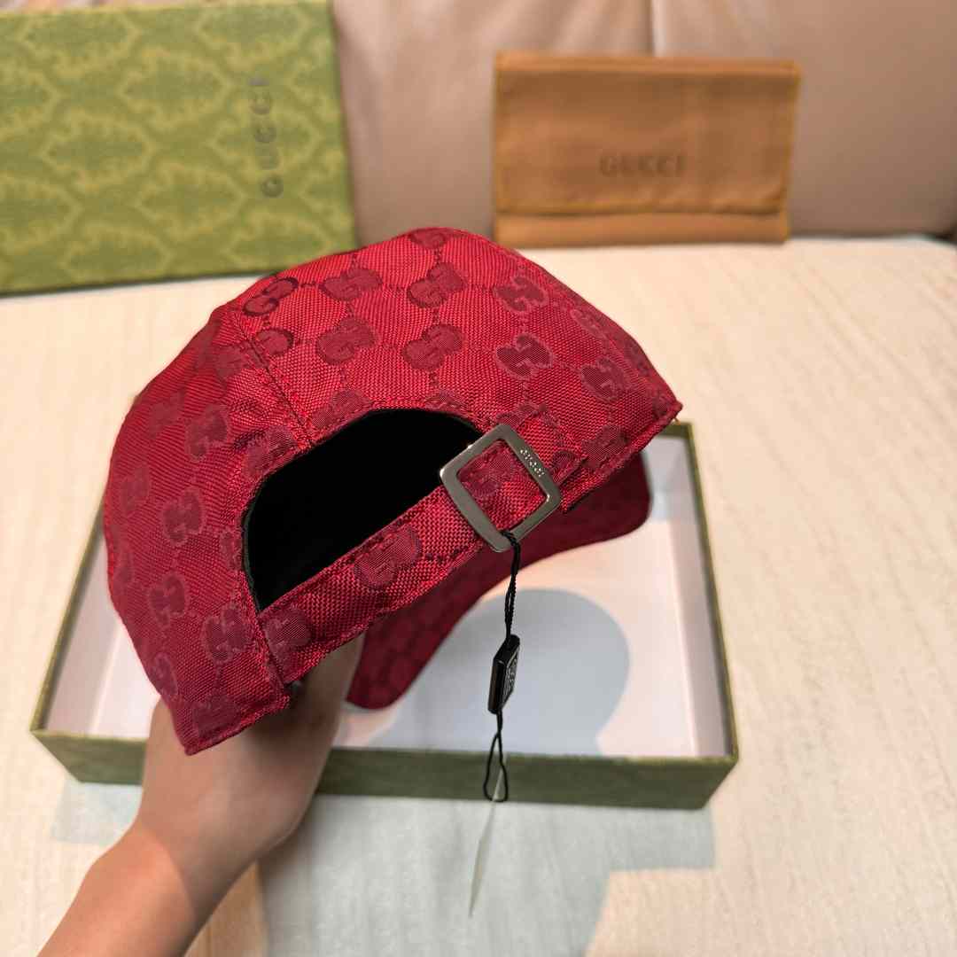 Gucci GG Nylon Baseball Hat - DesignerGu