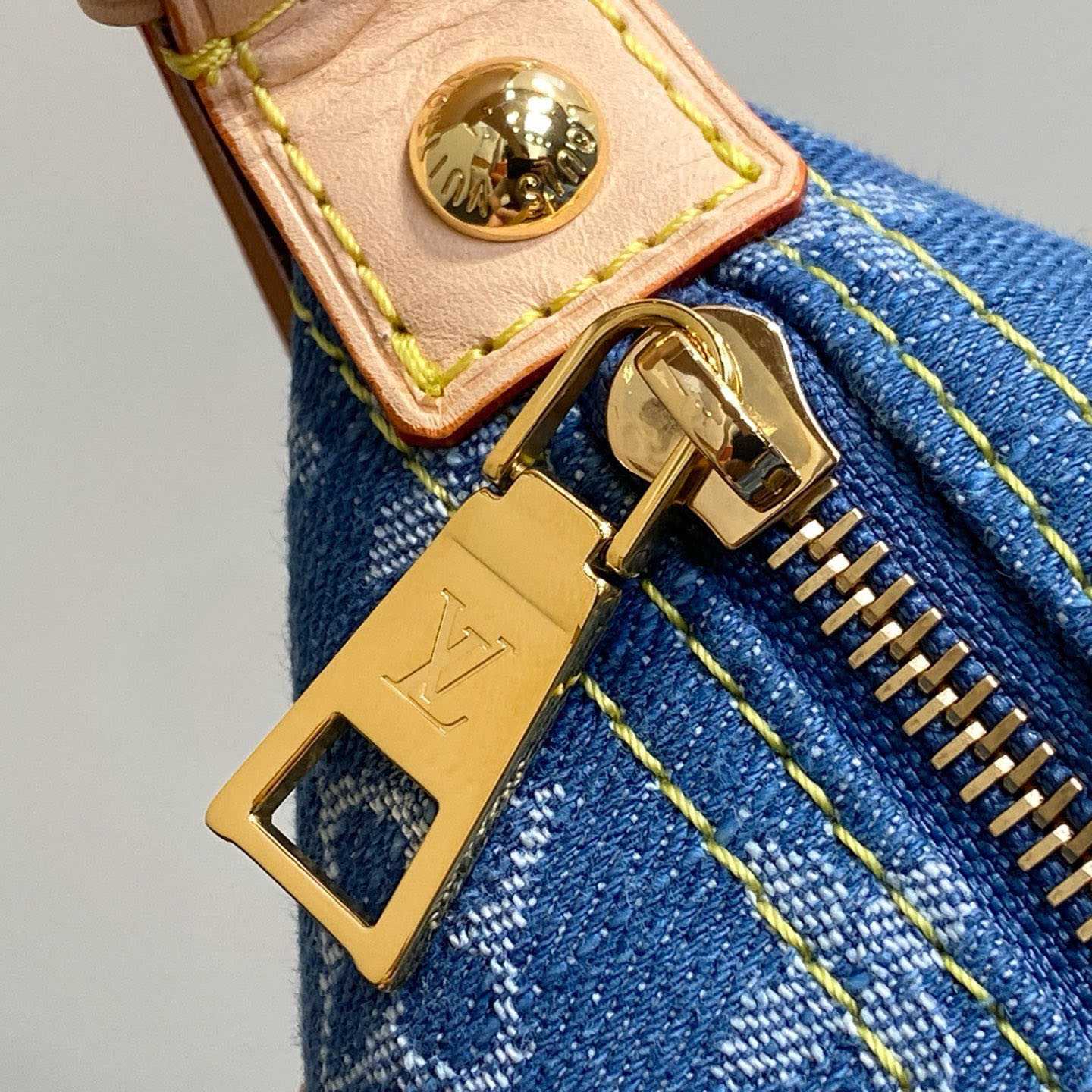 Louis Vuitton Baggy M27329 - DesignerGu