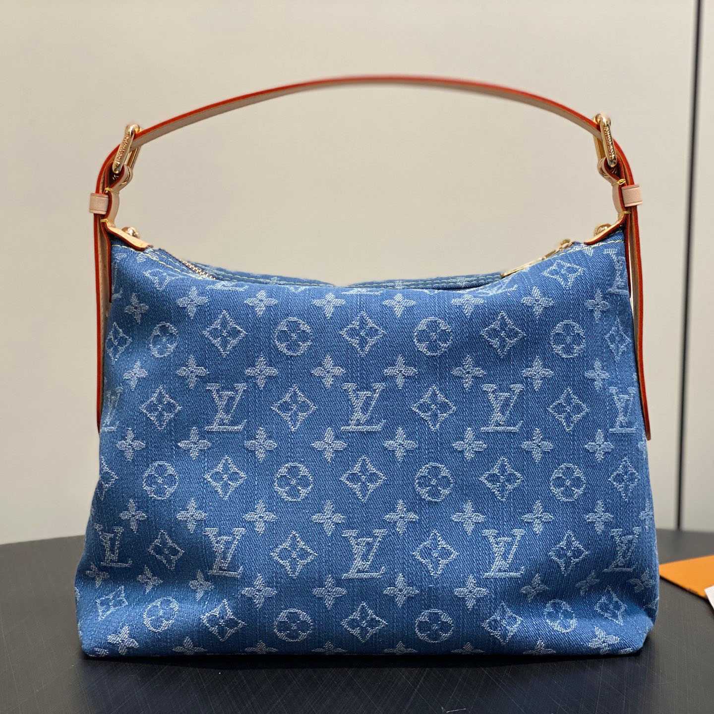 Louis Vuitton Baggy M27329 - DesignerGu