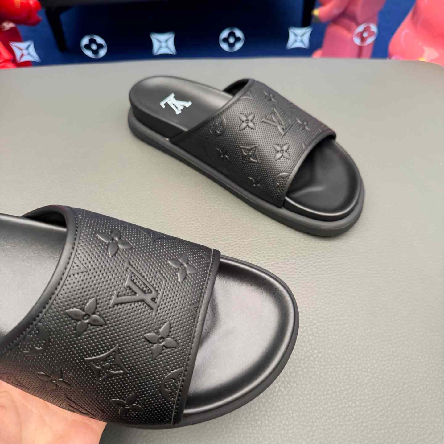 Louis Vuitton Miami Mule  - DesignerGu