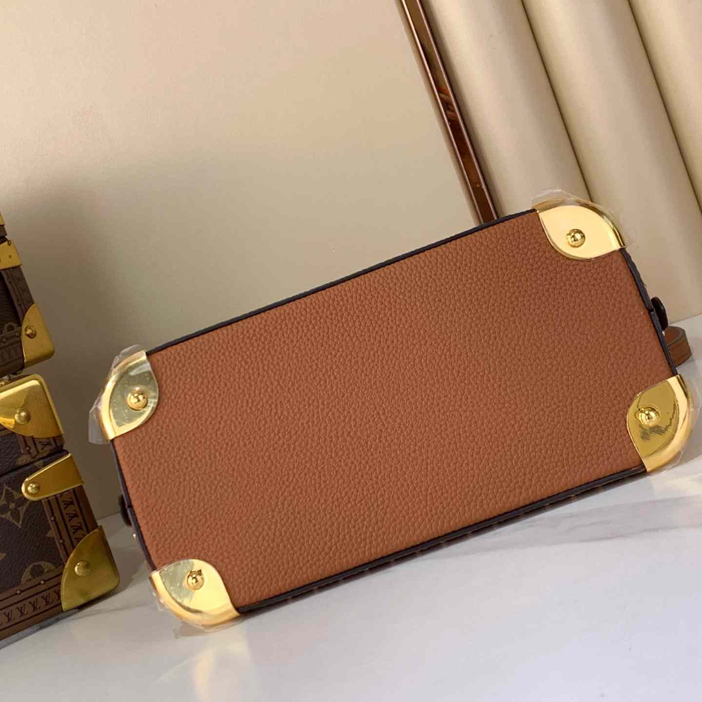 Louis Vuitton Alma Trunk BB M29091 - DesignerGu