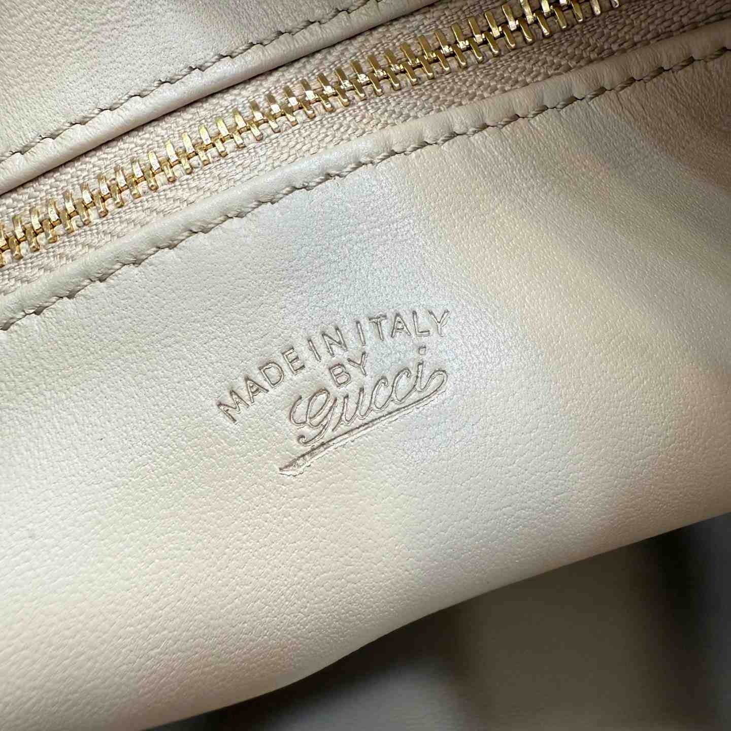Gucci Jackie 1961 Medium Shoulder Bag 863136 - DesignerGu