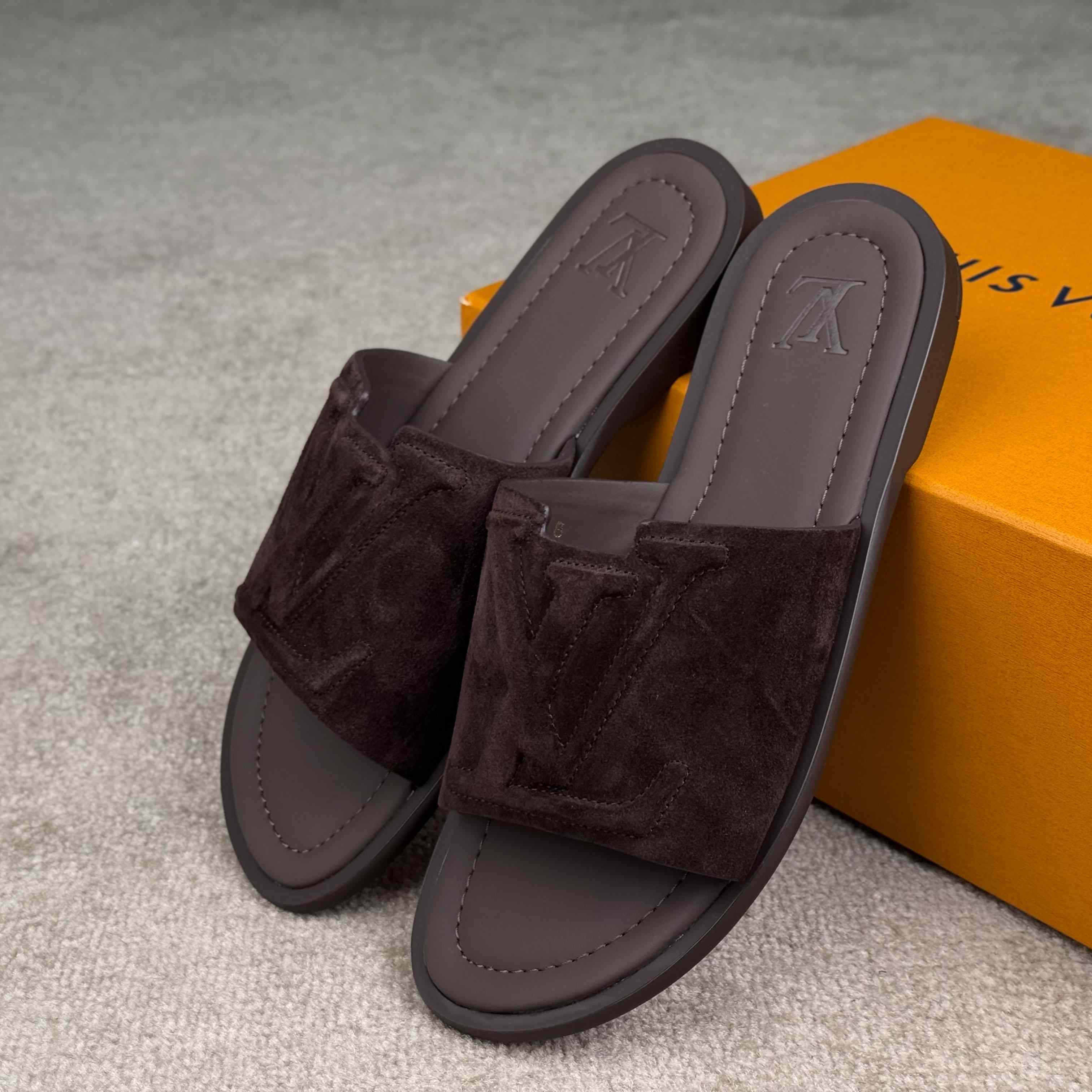 Louis Vuitton LV Portofino Mule   1AK8RI - DesignerGu