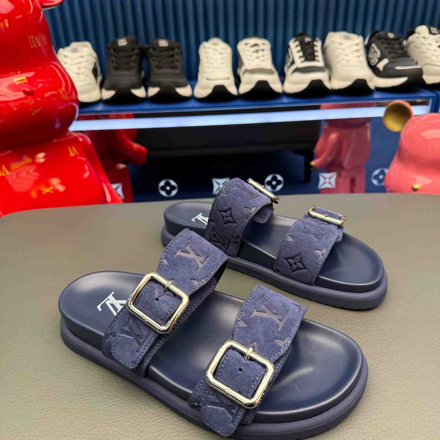 Louis Vuitton LV Venice Mule   - DesignerGu