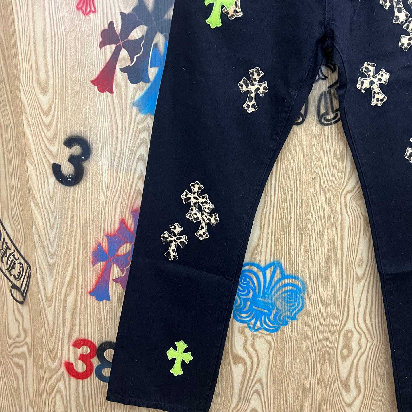 Chrome Hearts Cheetah & Green Cross Patch Jeans - DesignerGu