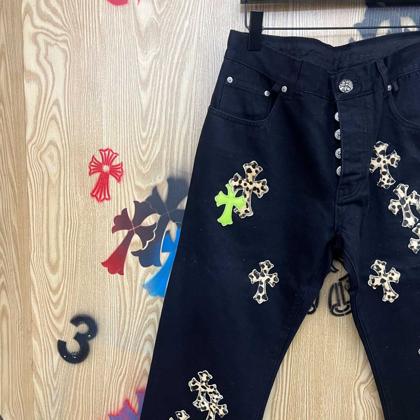 Chrome Hearts Cheetah & Green Cross Patch Jeans - DesignerGu