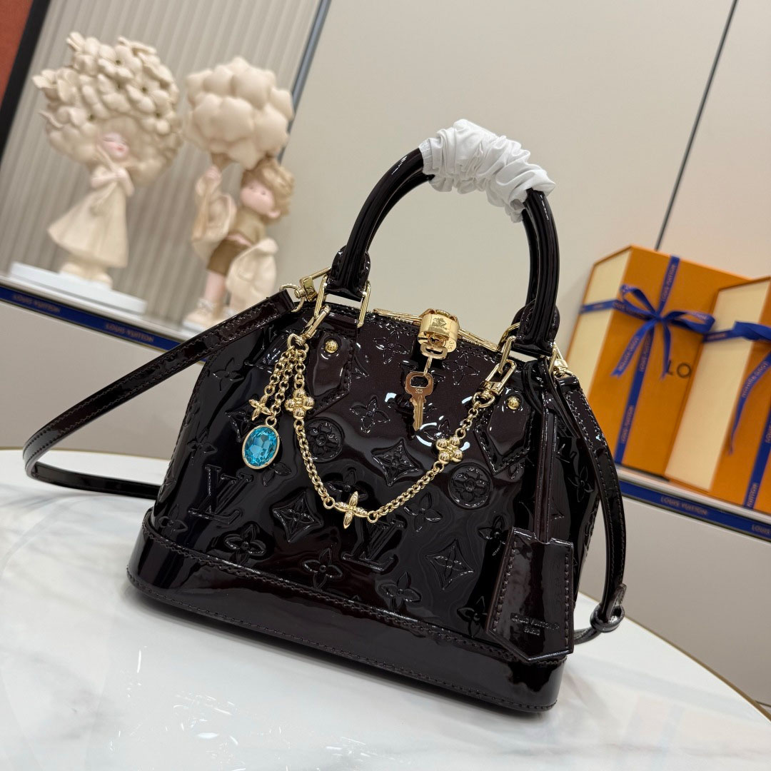 Louis Vuitton Alma BB M27172  - DesignerGu