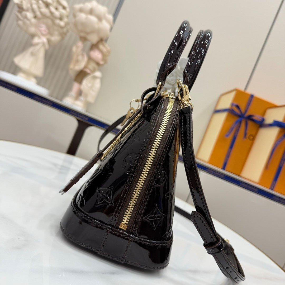 Louis Vuitton Alma BB M27172  - DesignerGu