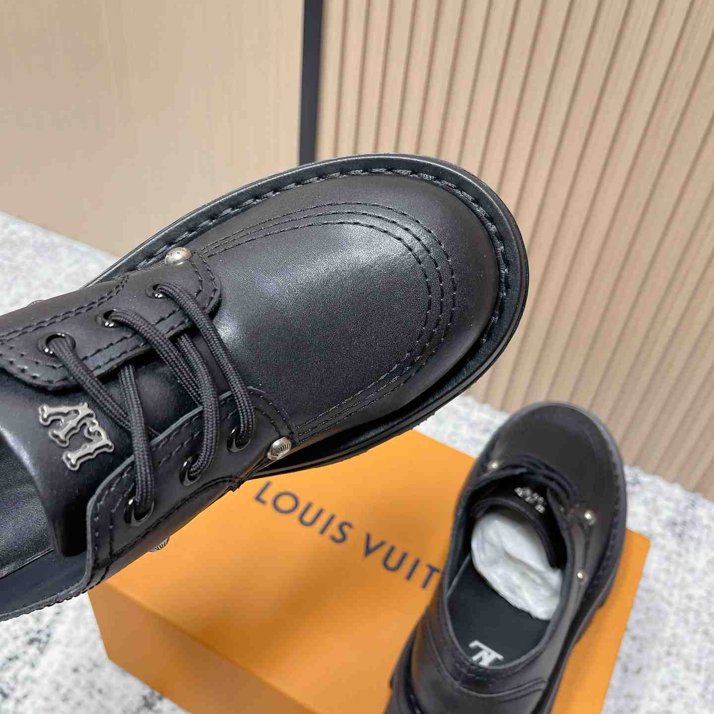 Louis Vuitton LV Checker Derby 1ACN3W - DesignerGu