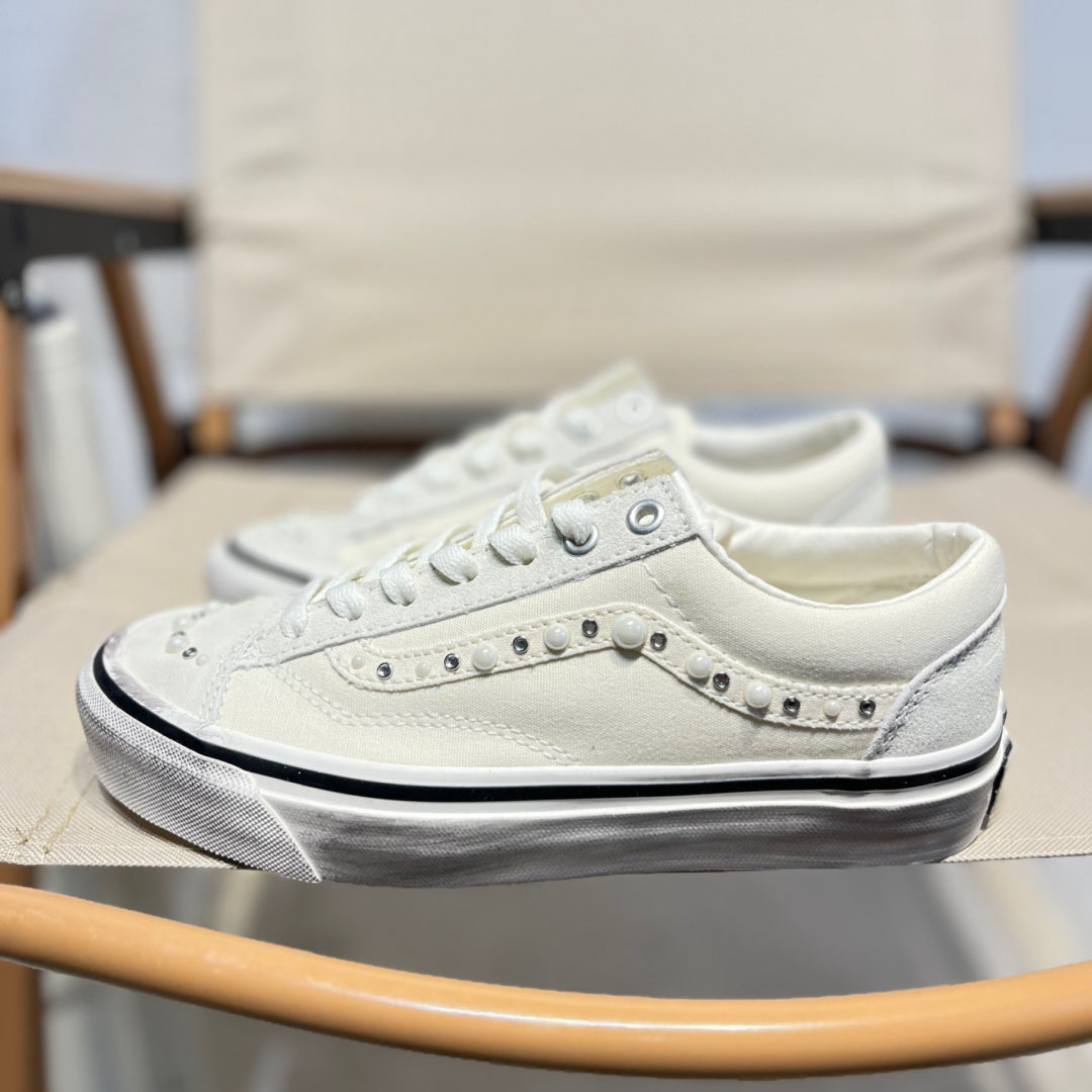 Vans Premium Old Skool Shoes - DesignerGu
