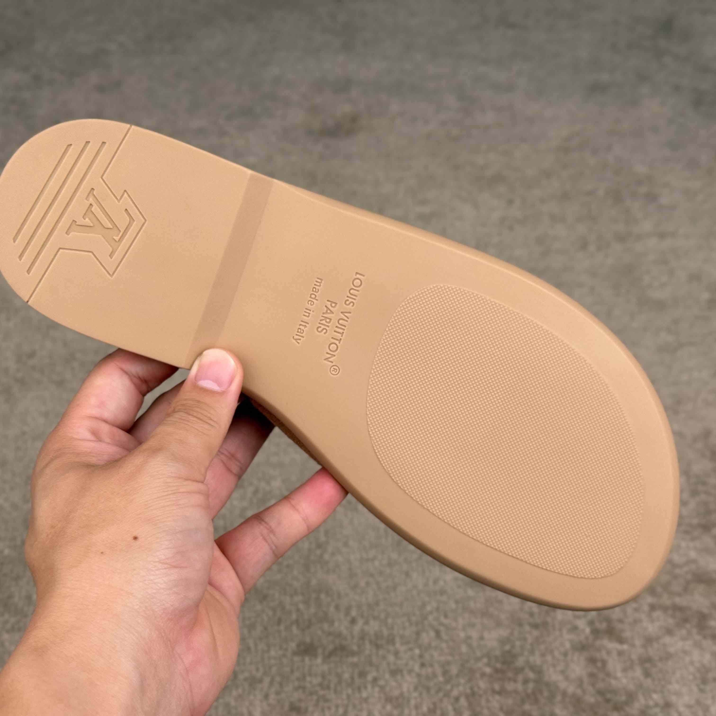 Louis Vuitton LV Portofino Mule   1AIZSS - DesignerGu