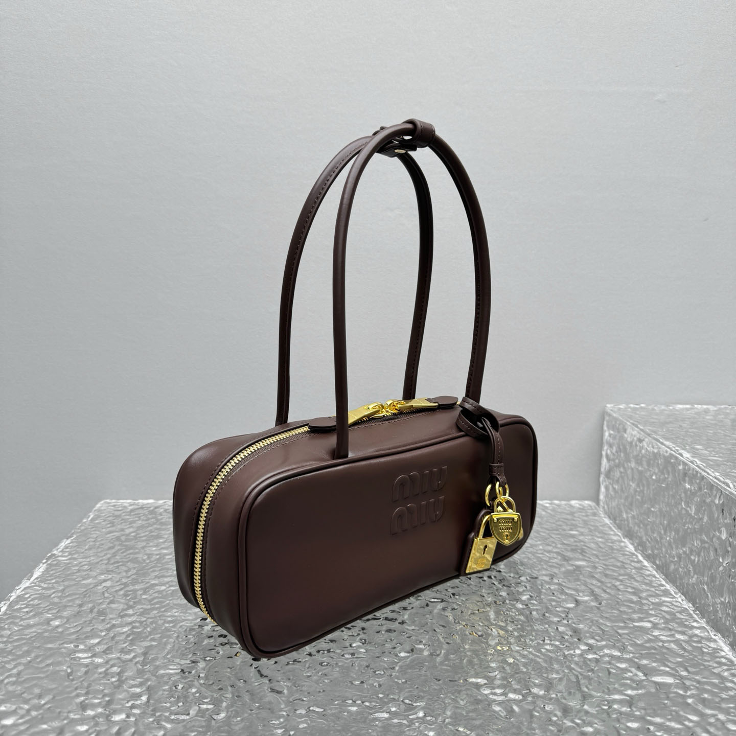 Miu Miu Beau Leather Bag - DesignerGu