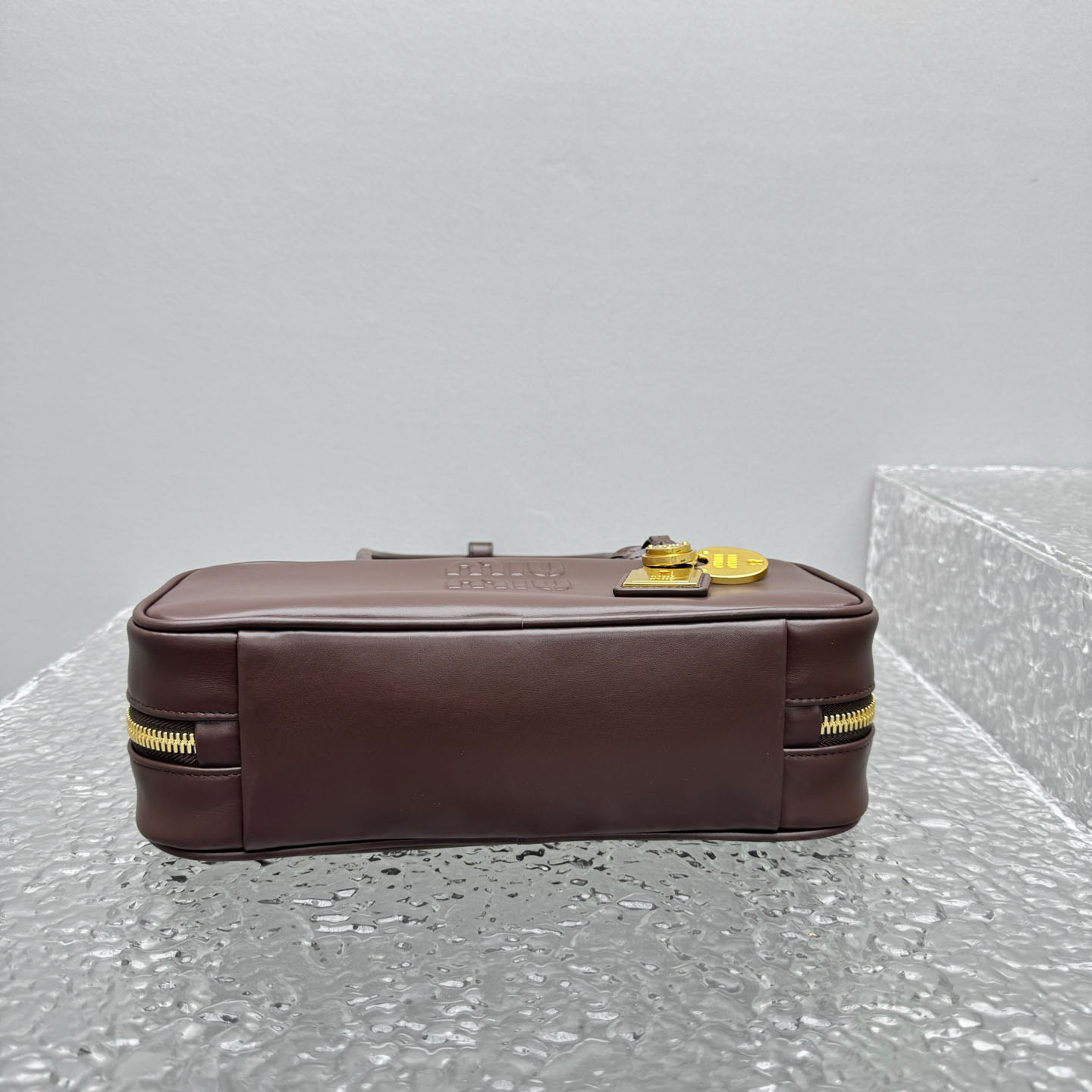 Miu Miu Beau Leather Bag - DesignerGu