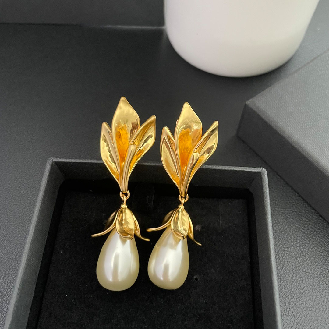 Saint Laurent Earring - DesignerGu