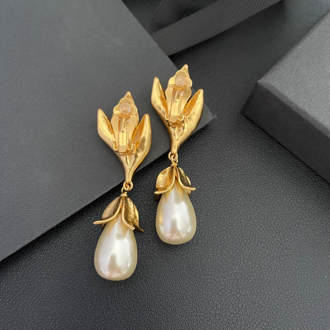 Saint Laurent Earring - DesignerGu