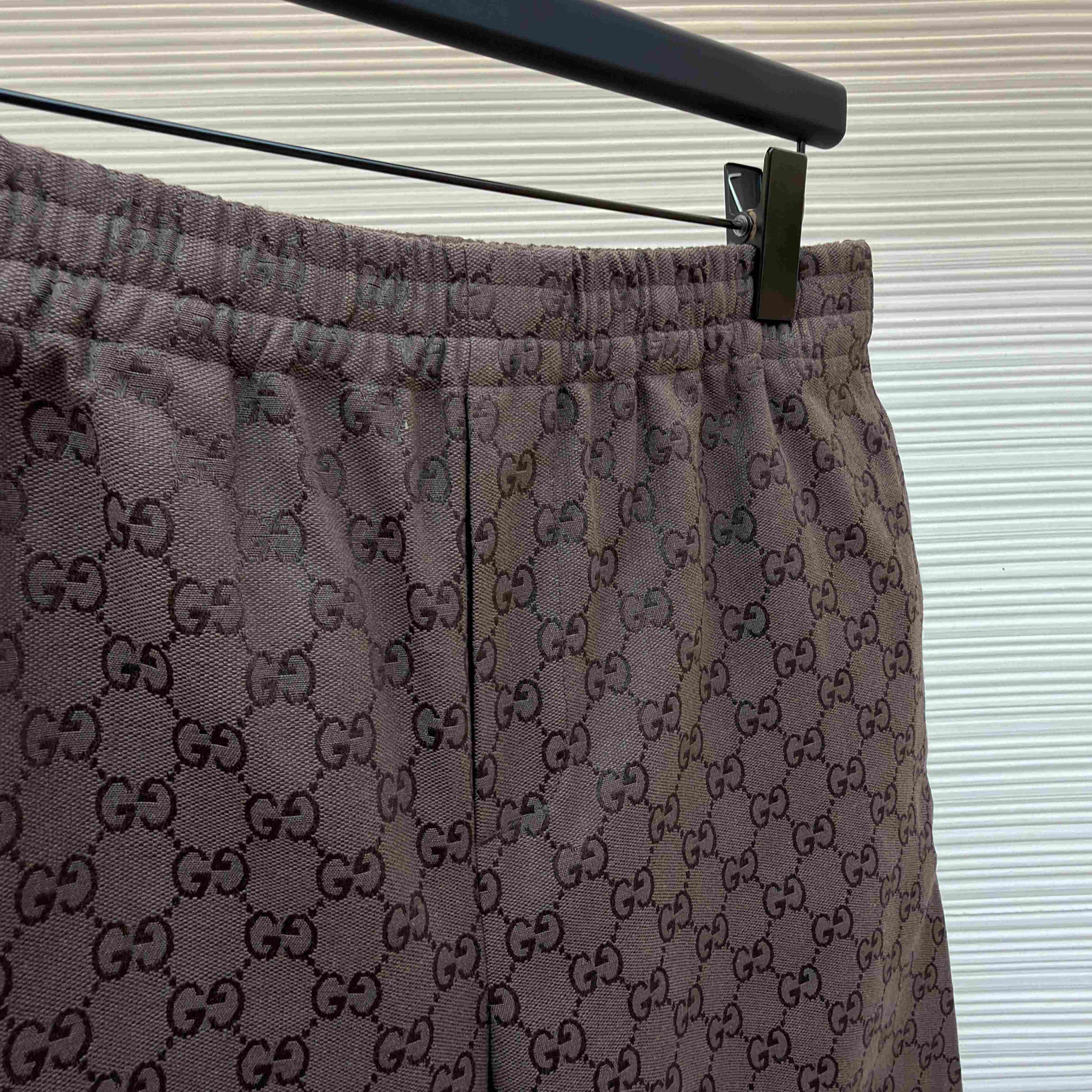 Gucci GG Canvas Linen Blen Shorts - DesignerGu