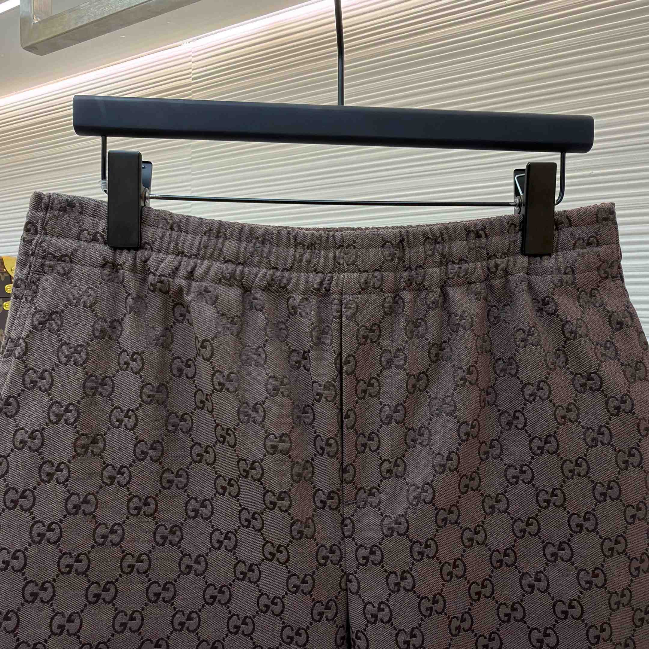 Gucci GG Canvas Linen Blen Shorts - DesignerGu